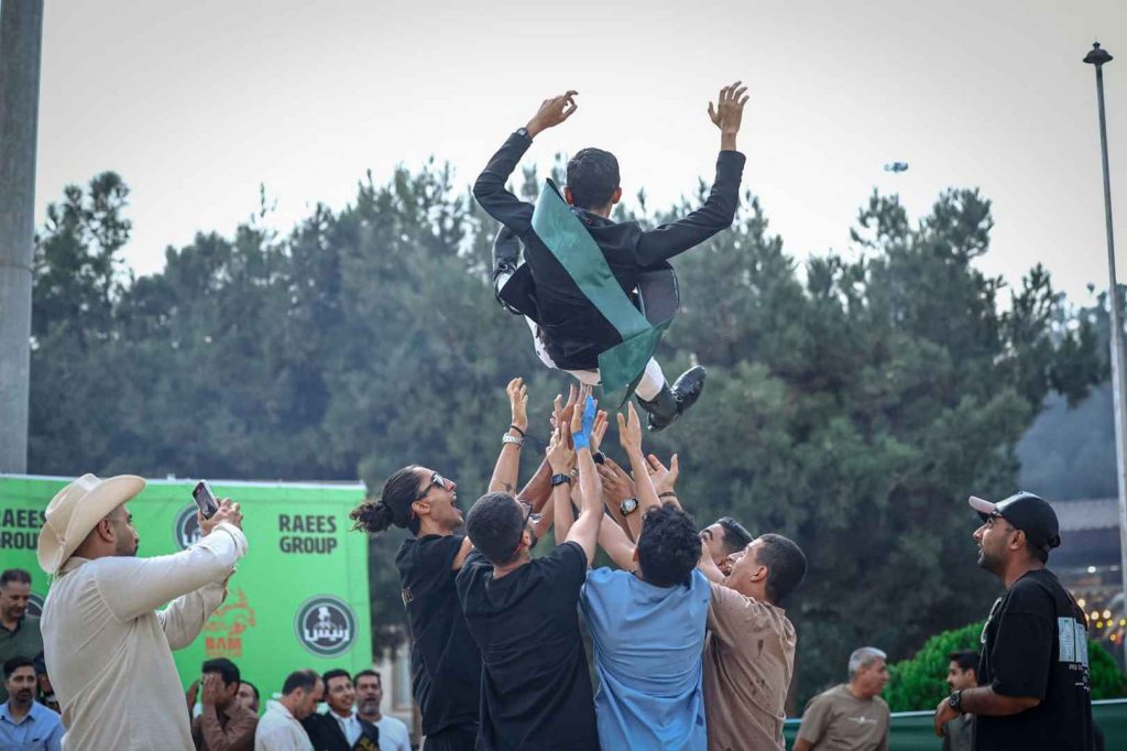 قهرمانی کشور